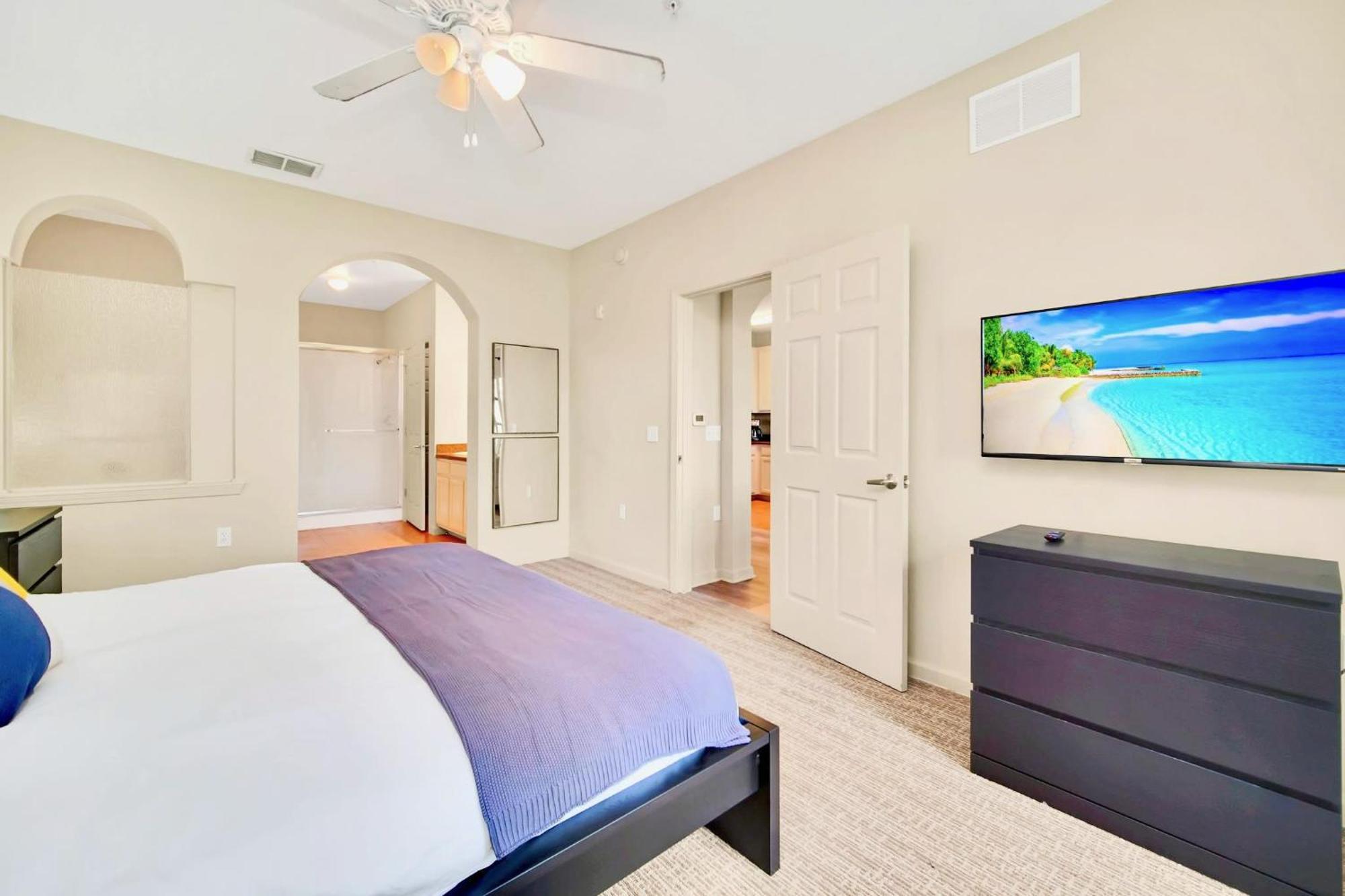 Near Disney - Spacious 3Br Condo With Pool & Hot Tub! 올랜도 외부 사진